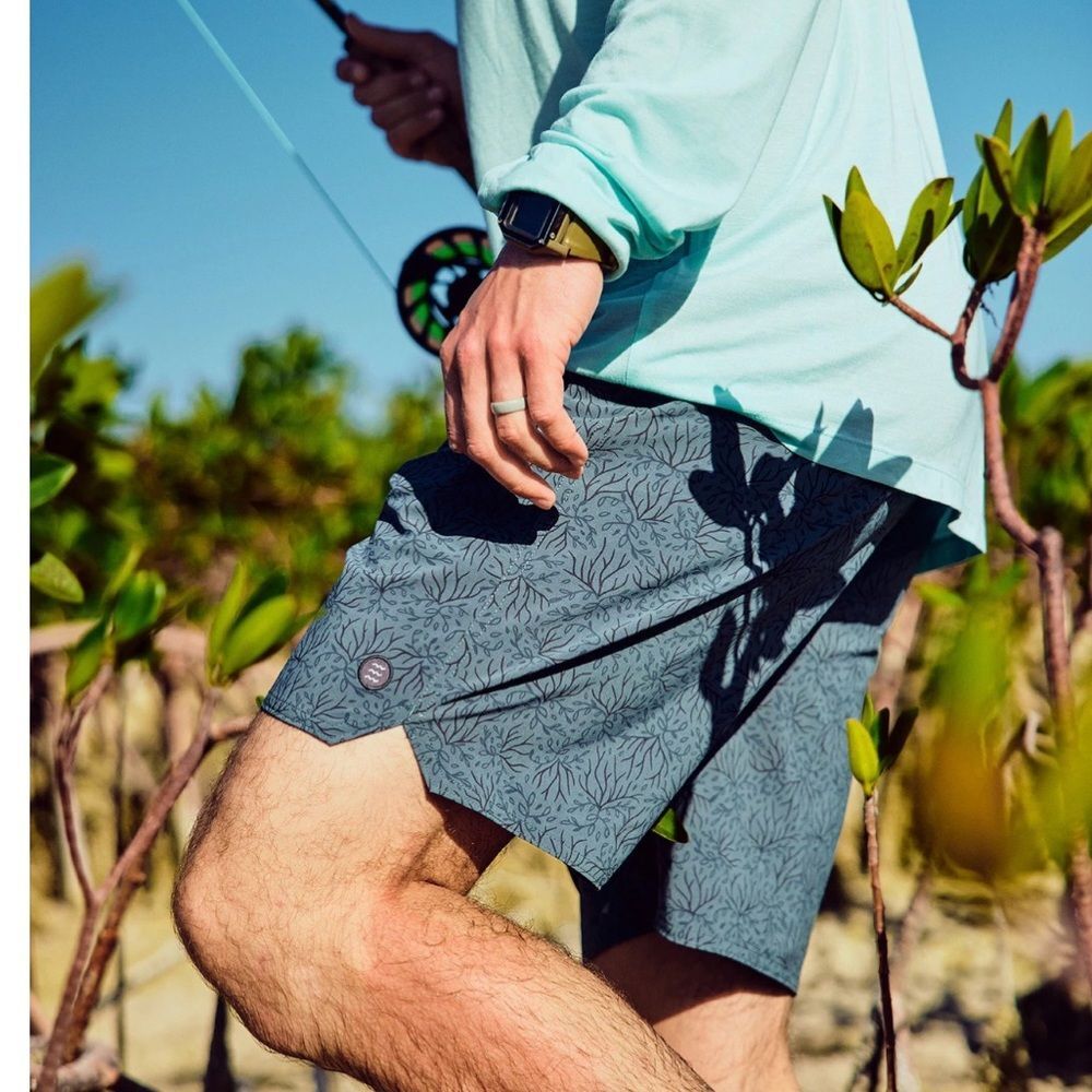 Free Fly Men's Lined Swell Short in Blue Mangrove Size XXL Activewear Swim